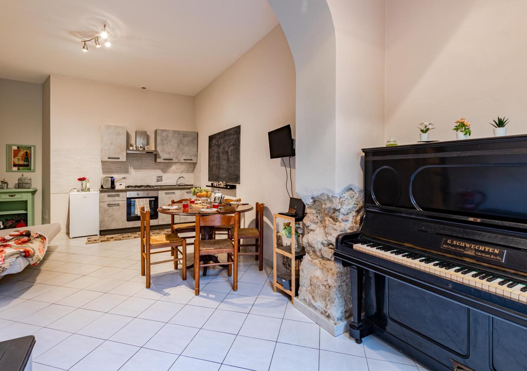 Melodia Di Mare, Teatro & Centro, Armonia E Relax Apartment Livorno Exterior photo